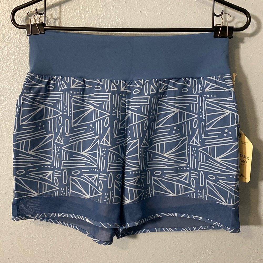 NWT Telluride Clothing Company Mesh Hem Shorts